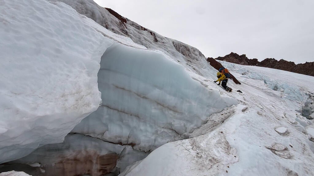 Florida man injured climbing California's Mount Shasta rescued after 2 nights in freezing temps — CBS Bay Area (KPIX), Austin Technology news