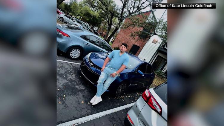 Austin man shot by ICE officer pleads not guilty to federal assault charge — Austin Community news